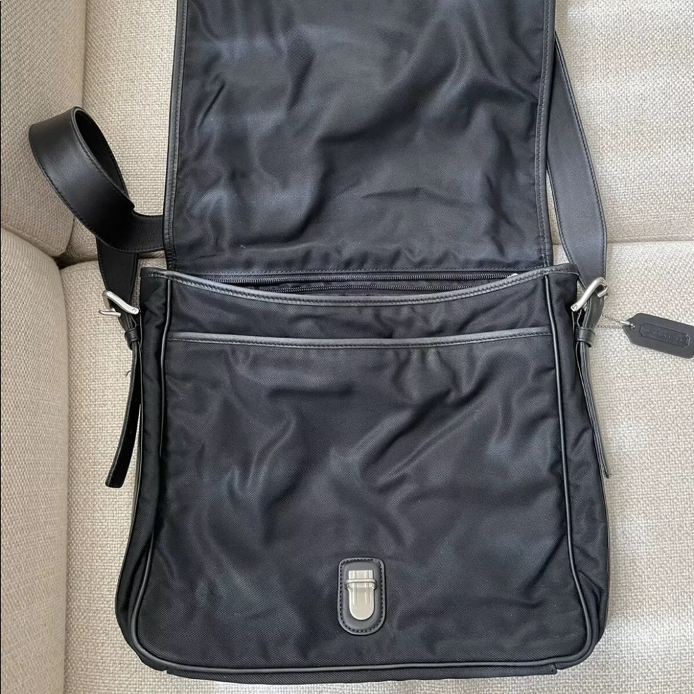 Coach Black nylon and leather trim messenger bag - Picture 6 of 15